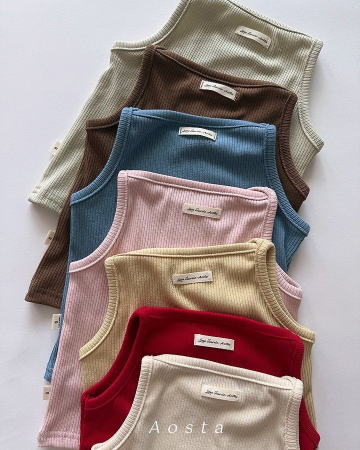 Aosta everyday sleeveless tee (~70-115cm)