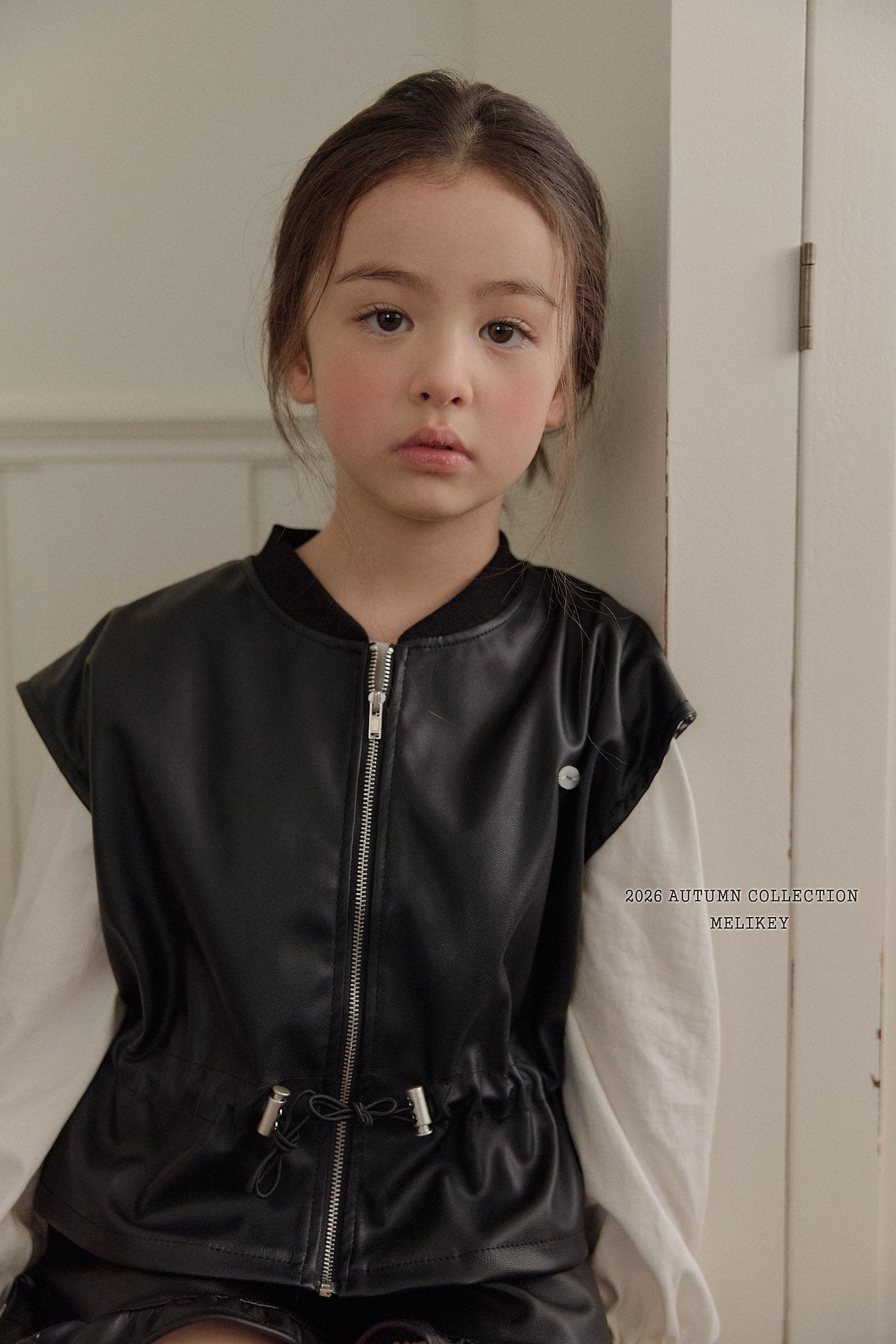 melikey string leather vest (~80-140cm)