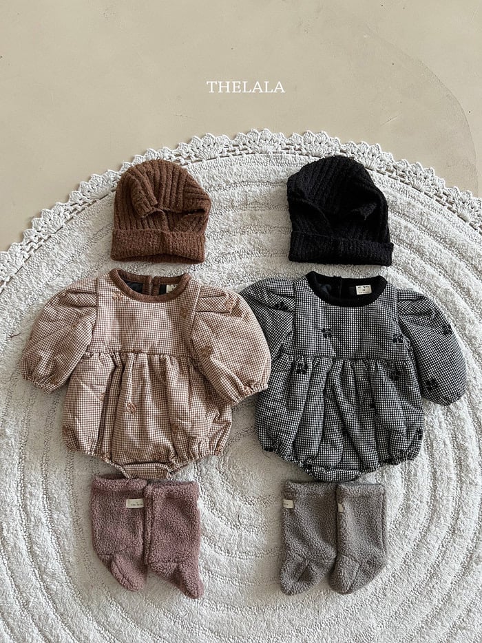 thelala pie embroidery suit (3-18m)