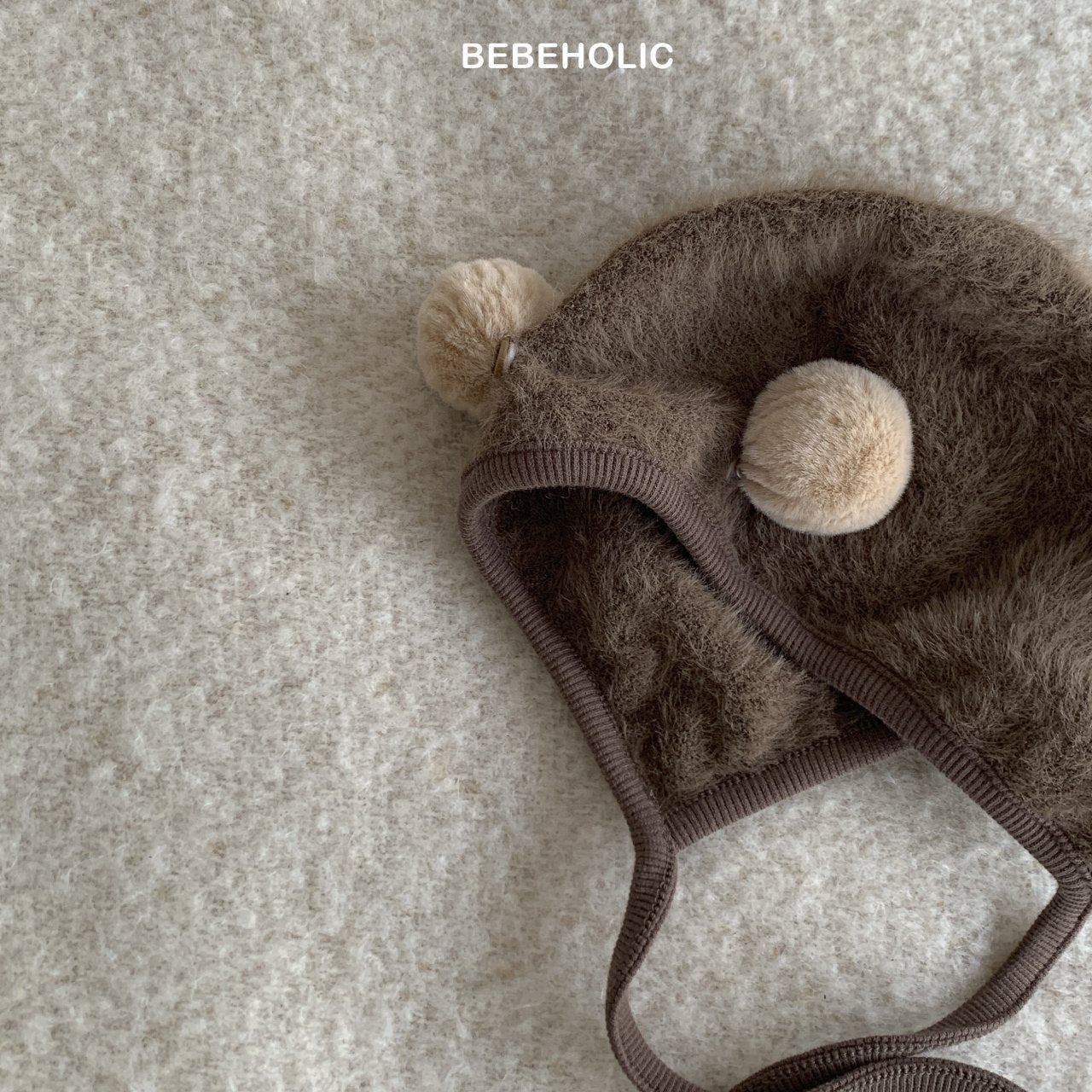 bebeholic pom pom hat