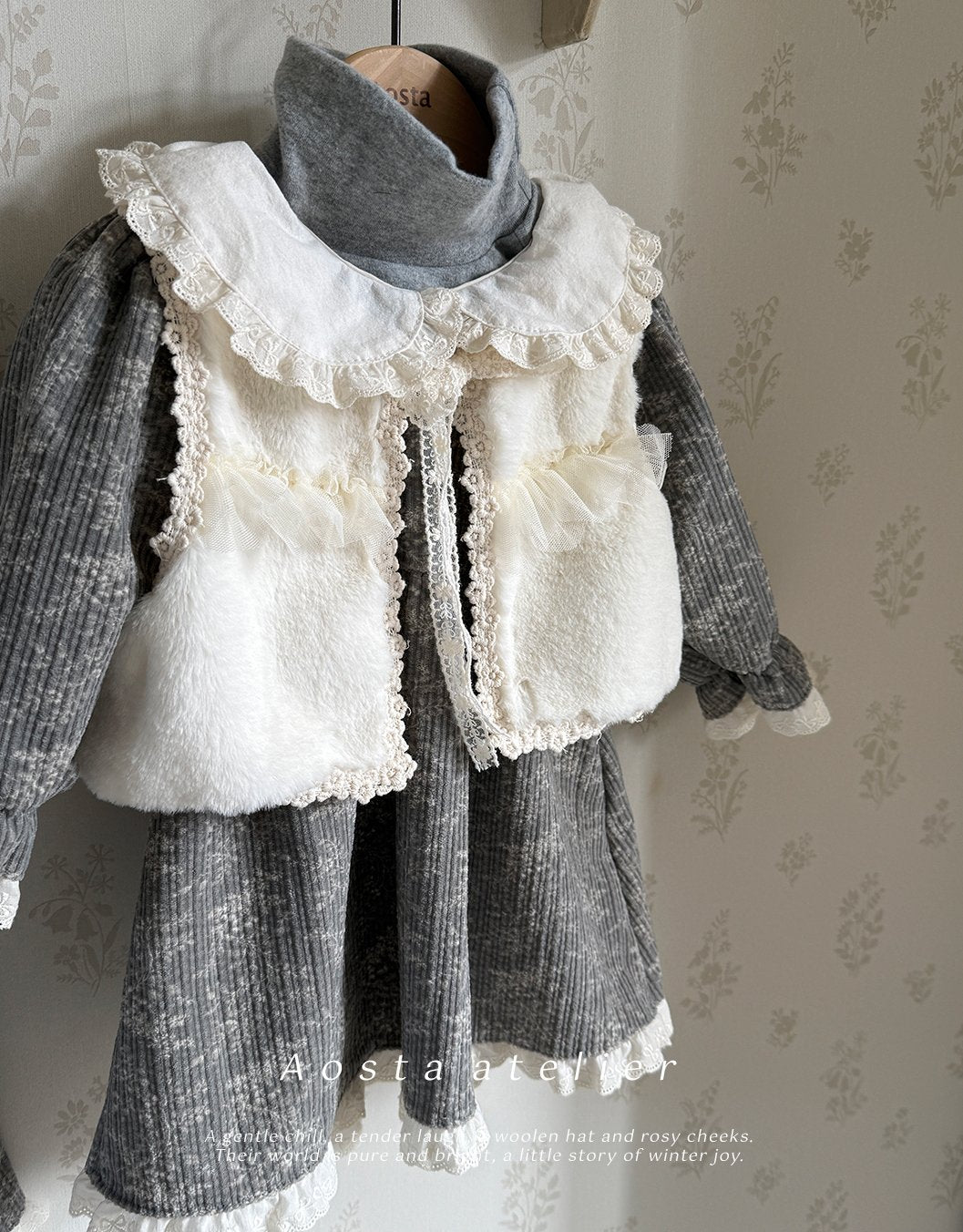 Aosta fur open vest