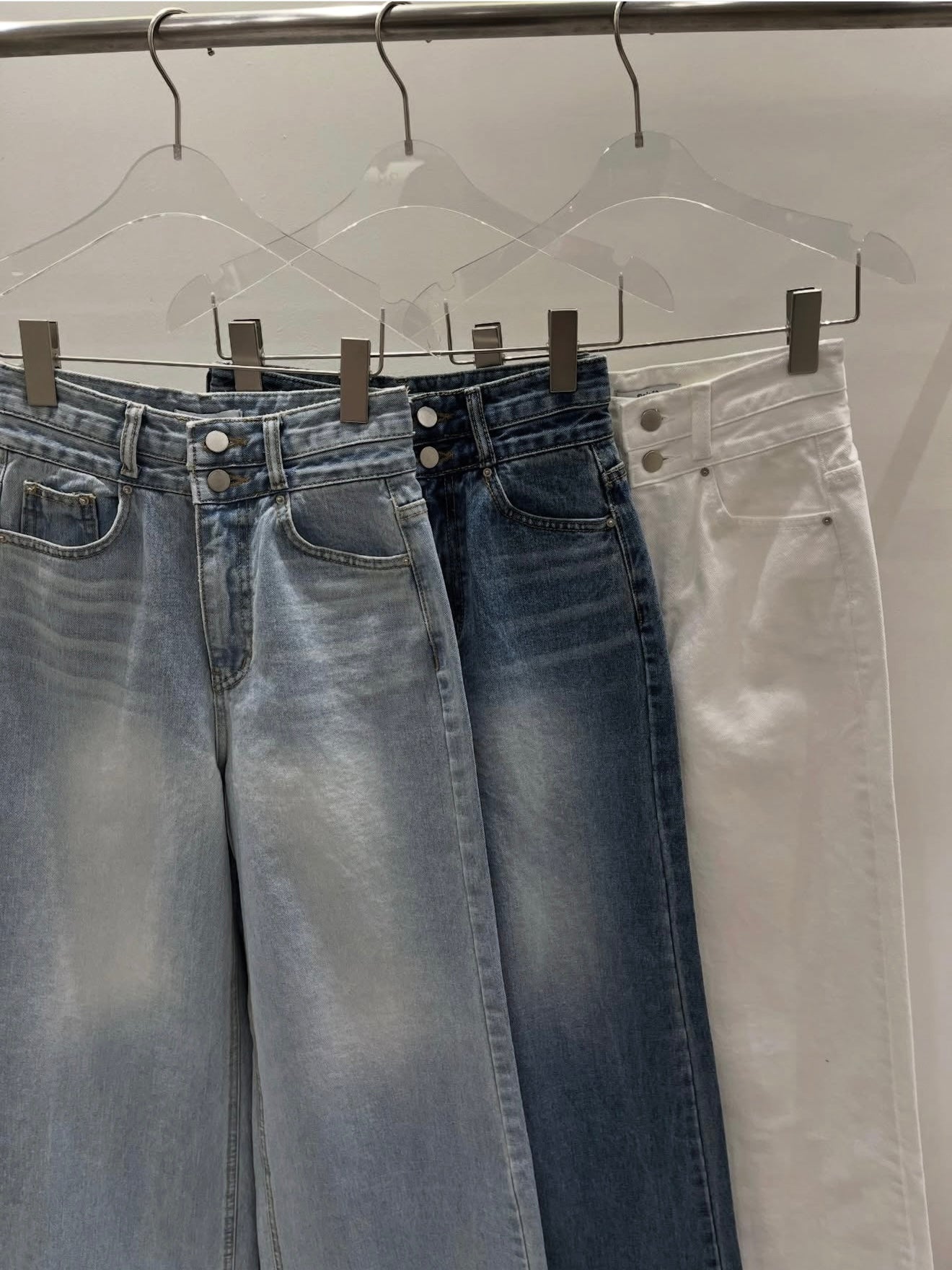 雙鈕扣高腰顯瘦腿長牛仔褲 *共3色