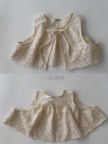 Aosta lace jenny open vest