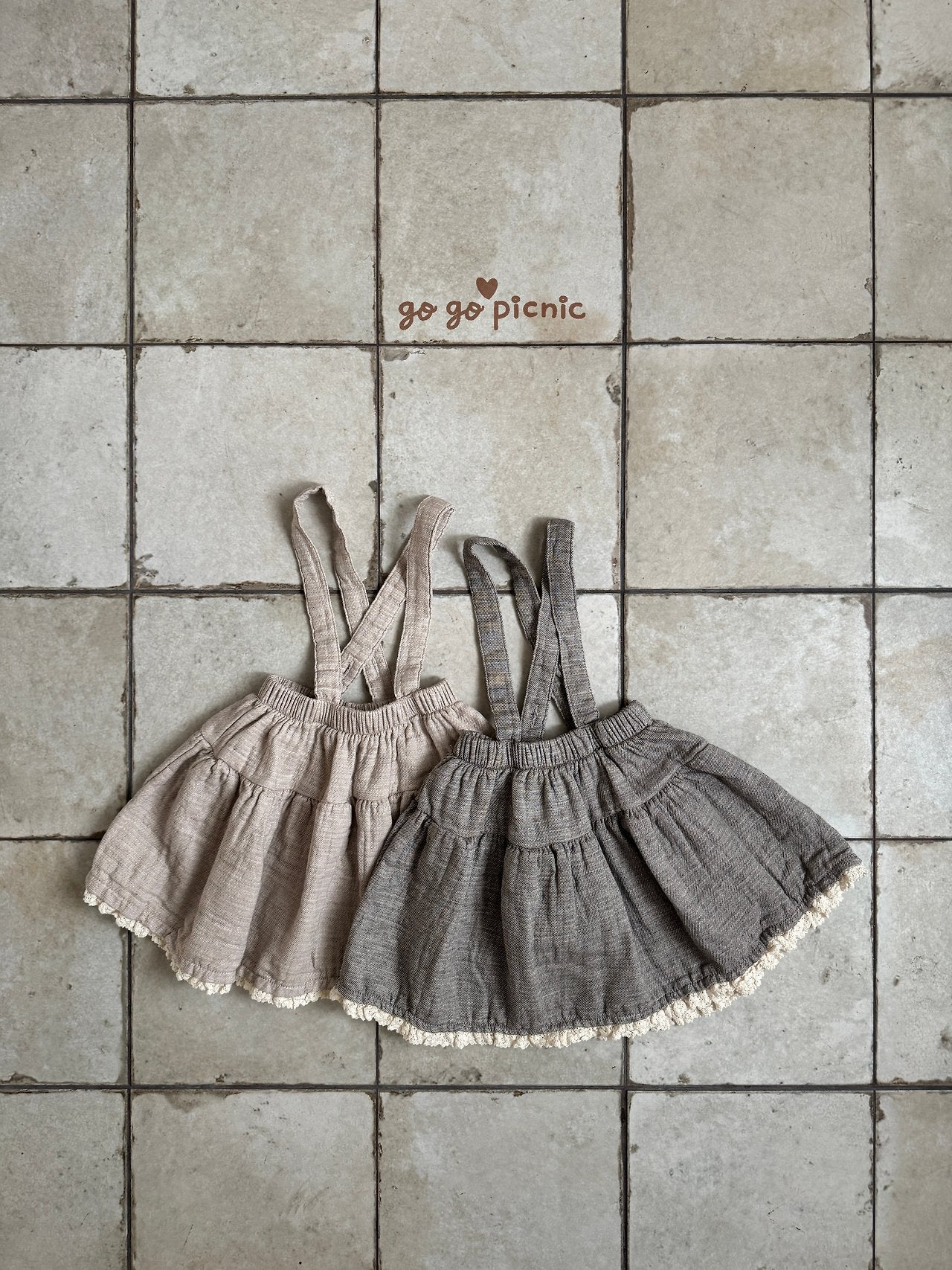 go go picnic emily suspender skirt (70-120cm)