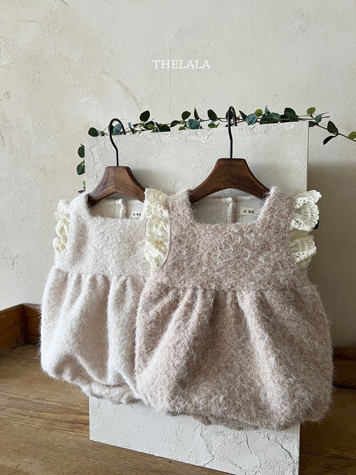 thelala buckle suit (3-18m)