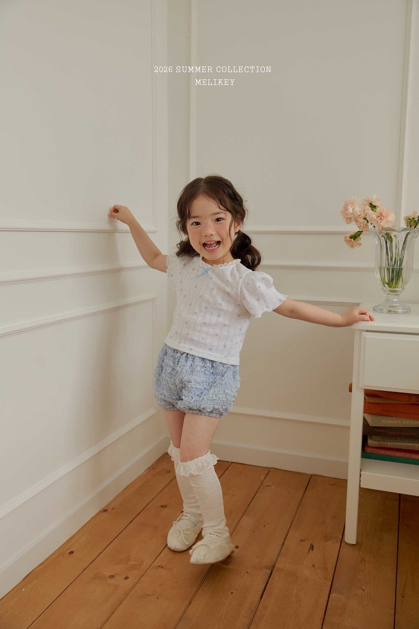 melikey ally frill socks