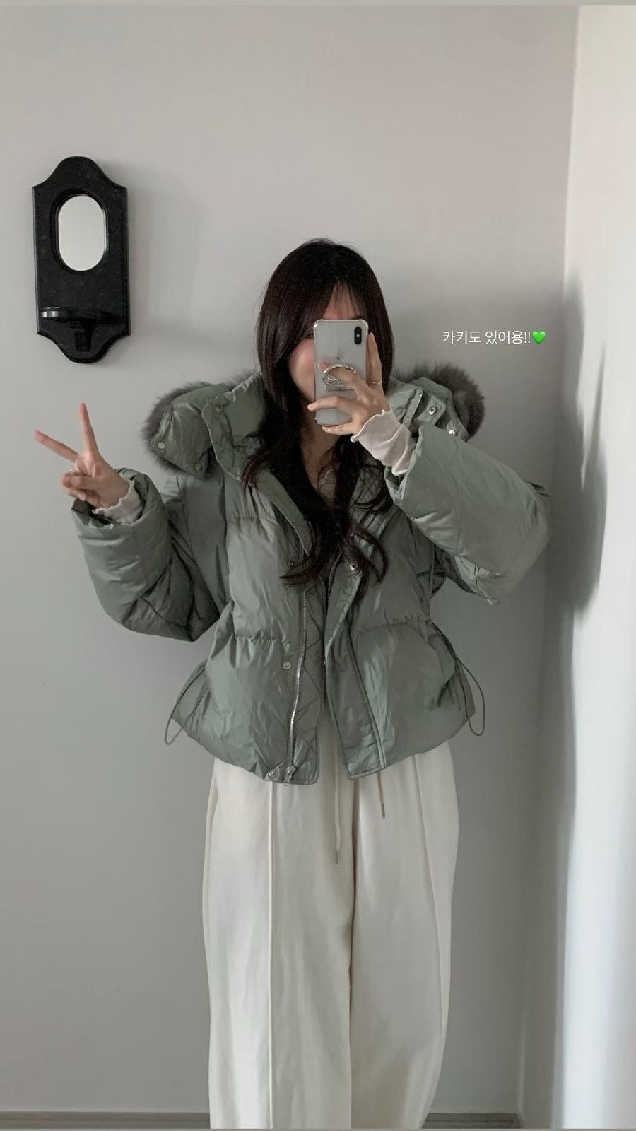 100% 鴨絨羽絨 (毛毛邊/帽可拆) *共4色