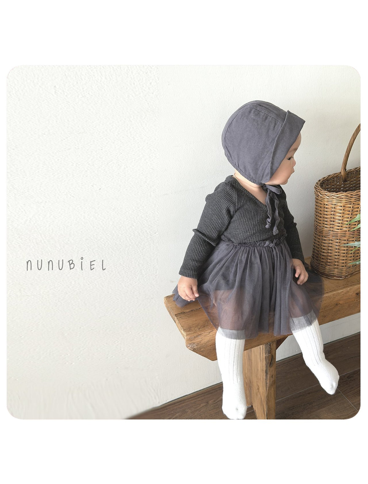 nunubiel knitted suit (~70-80cm)