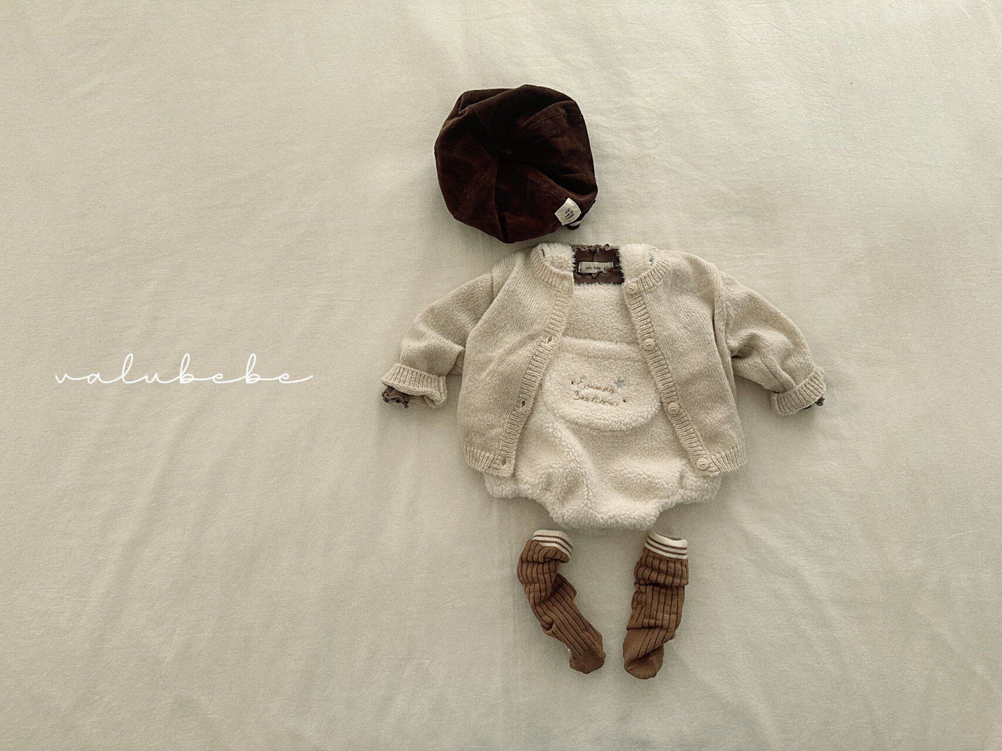 Valubebe Kuu suspender suit (Bebe 3-18m)