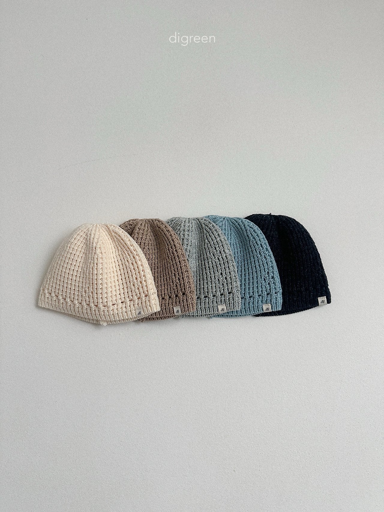 digreen eyelet beanie