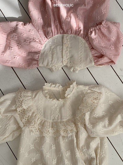 bebeholic bria lace suit (3-18m)