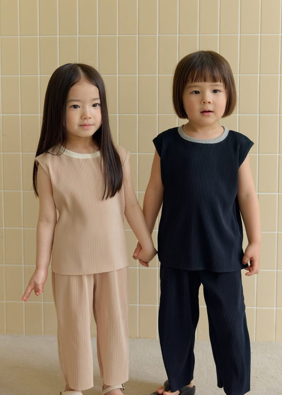 Dailybebe 每年夏季熱賣皺摺套裝 (75-140cm)
