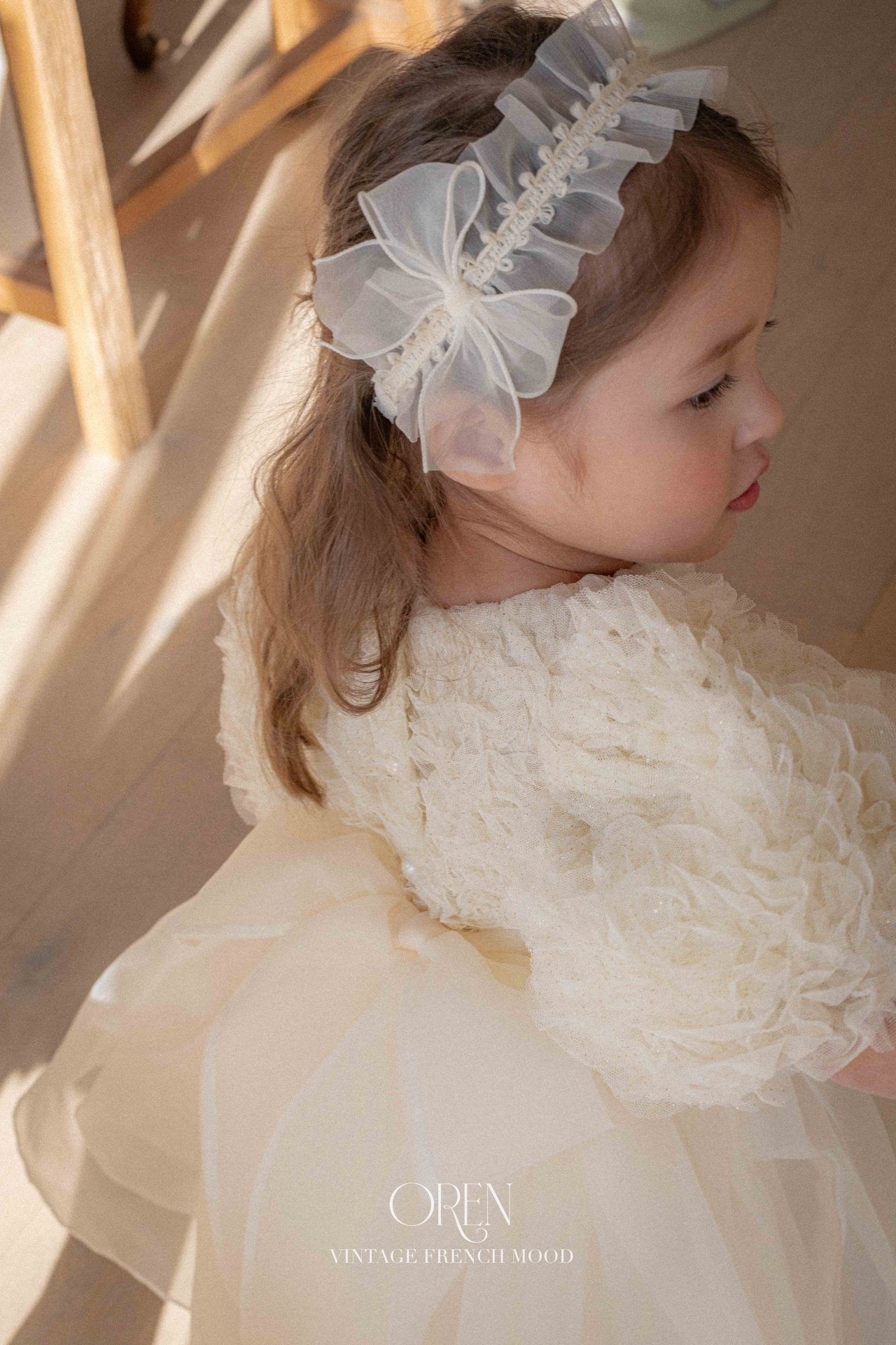 OREN shiny organza pleated hairband