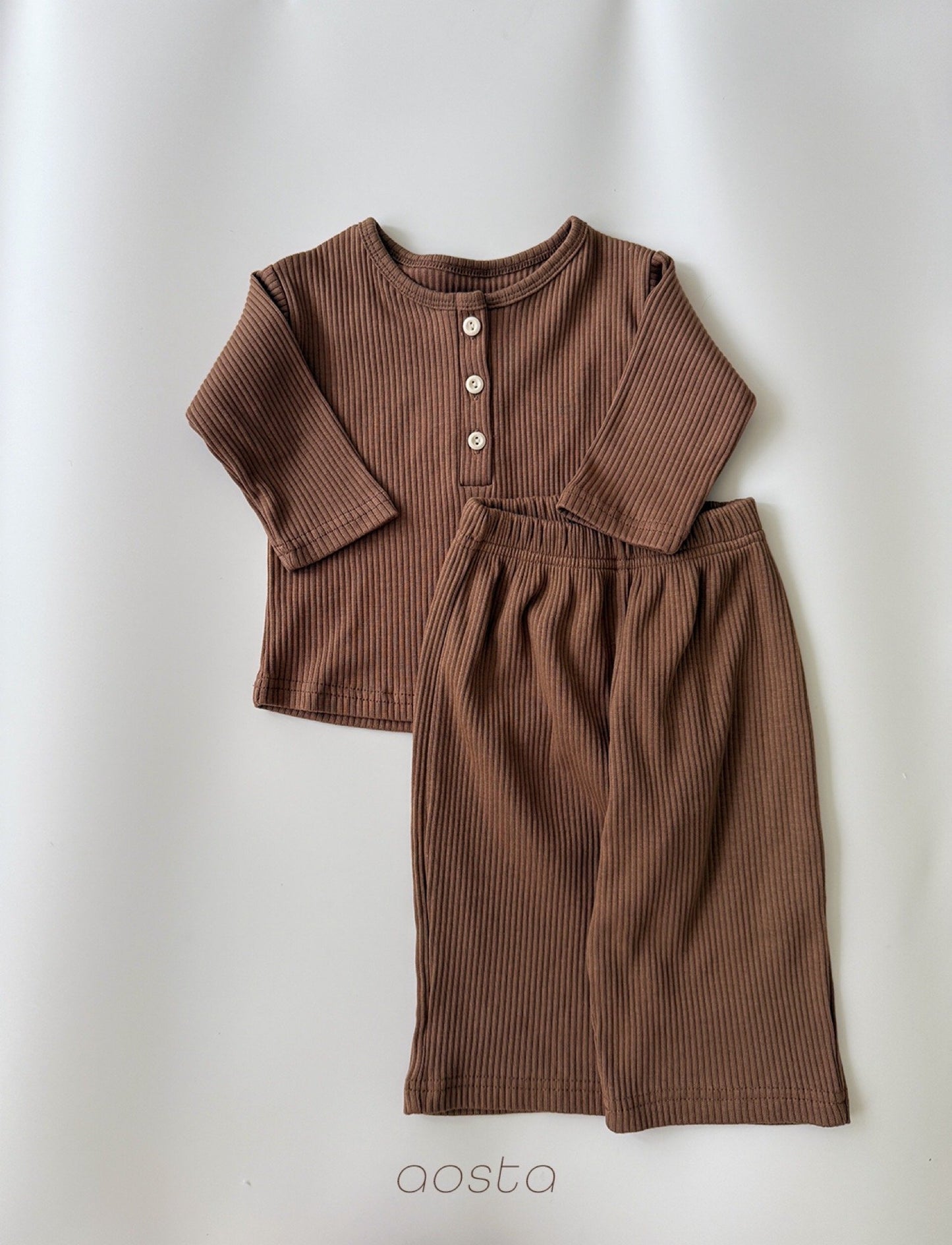 Aosta butter button t (~70-115cm)