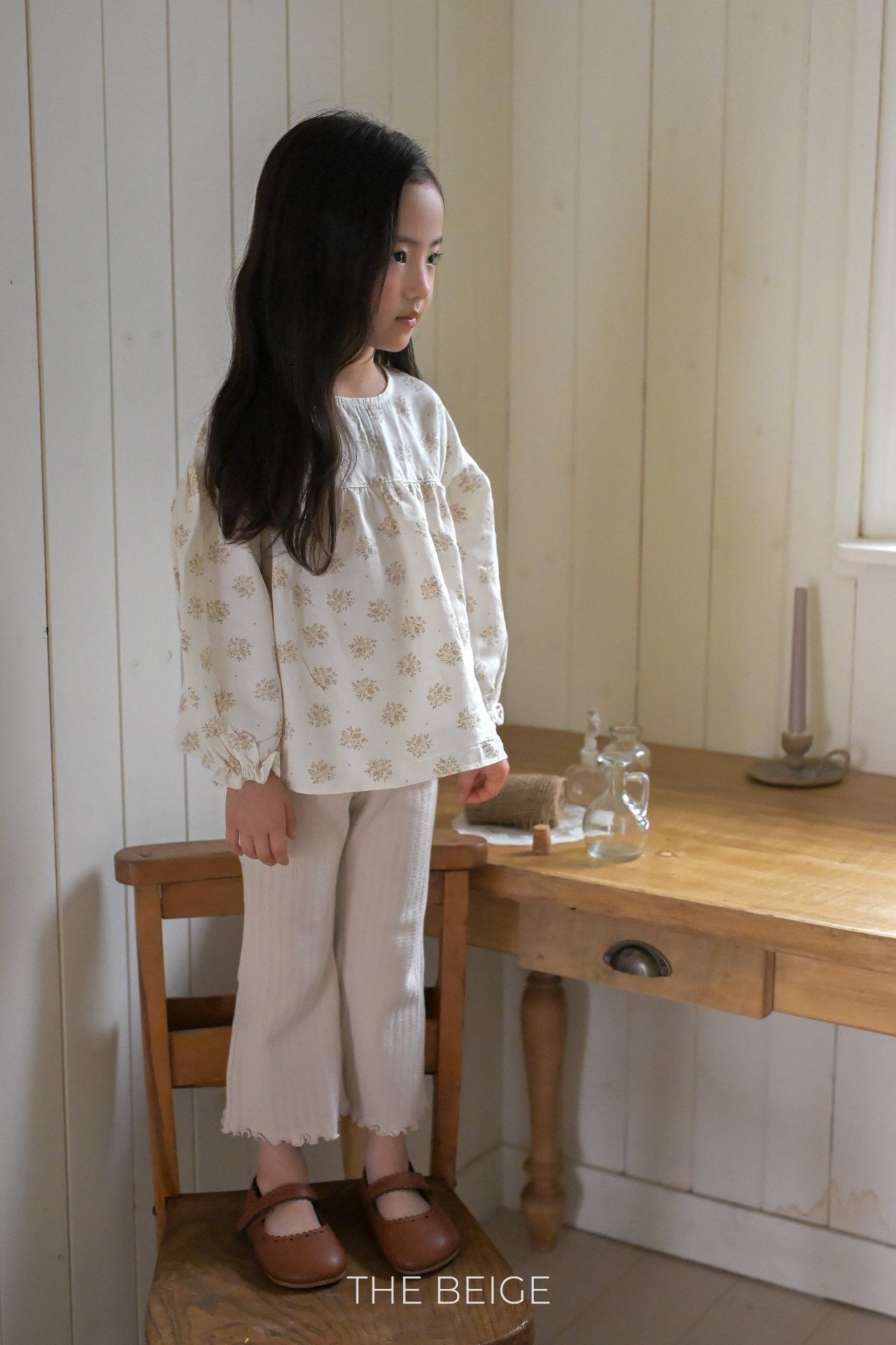 the beige flower blouse (80-120cm)