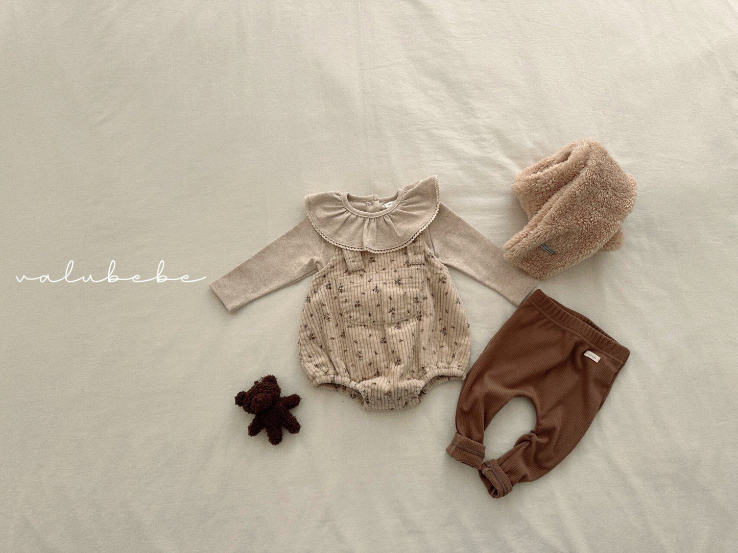 Valubebe Kuu suspender suit (Bebe 3-18m)