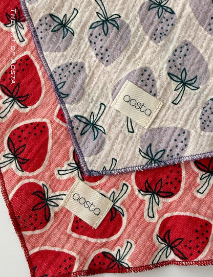 Aosta strawberry scarf