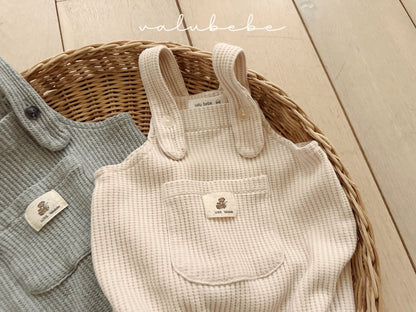 valubebe waffle suspender suit (6-18m)