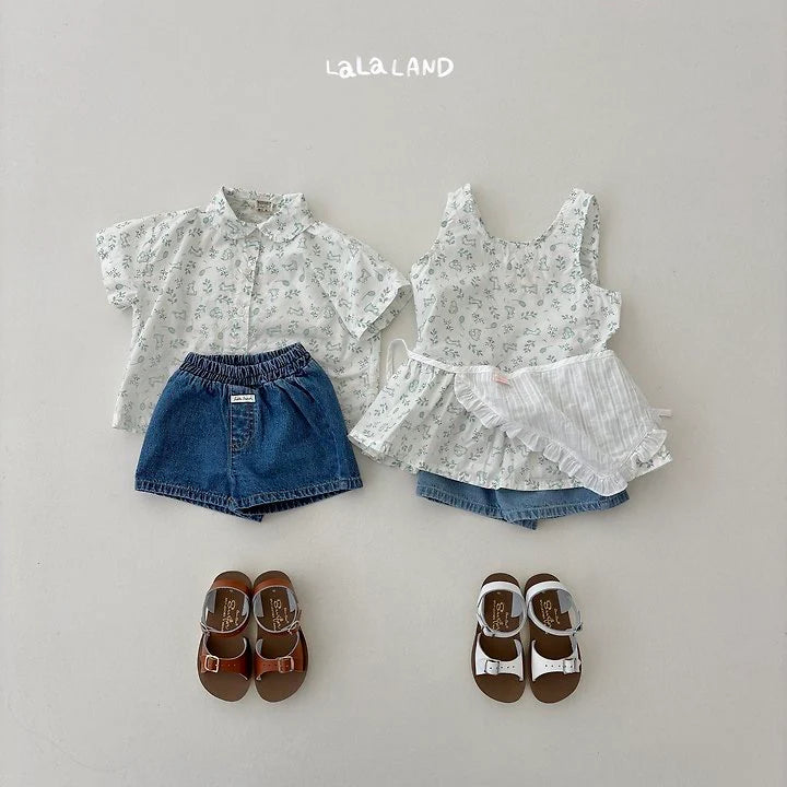 Lalaland frill scarf