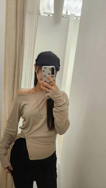 超柔軟露肩鈕扣開叉top