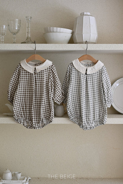 the beige petit collar suit (6-18m)
