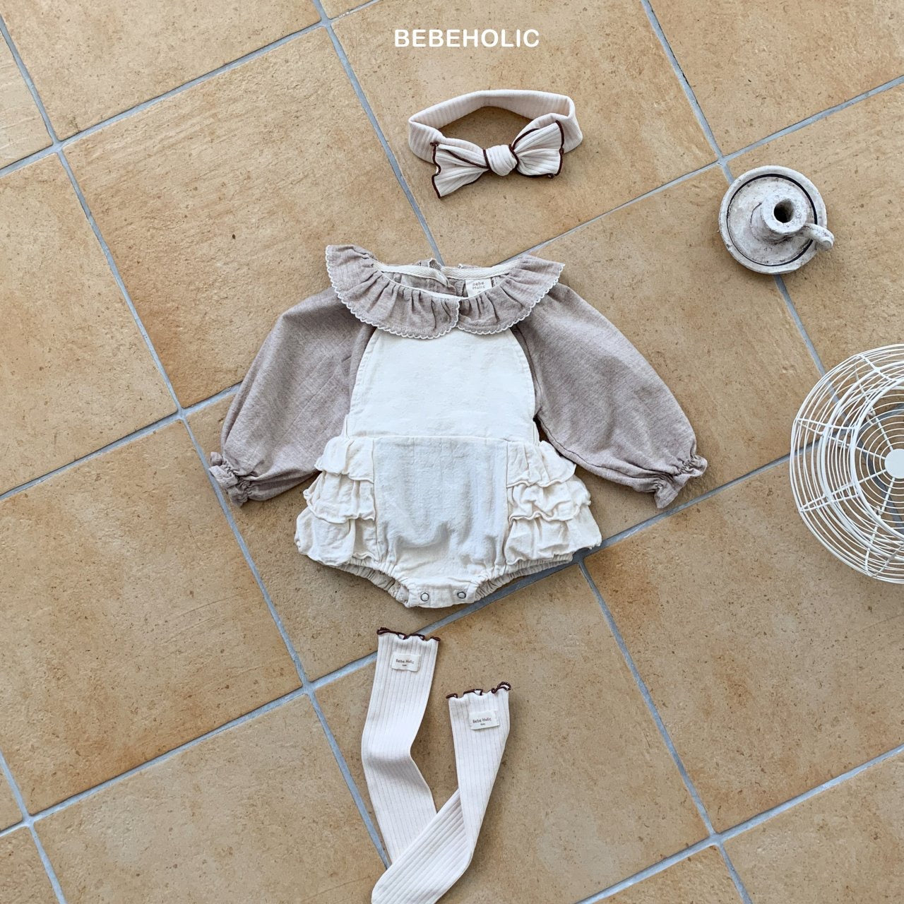 bebeholic rich kang kang suit (Bebe 3-18m)