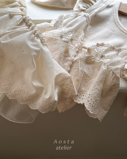 Aosta lace bustier