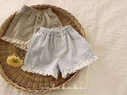 valubebe classic lace shorts (6-24m)