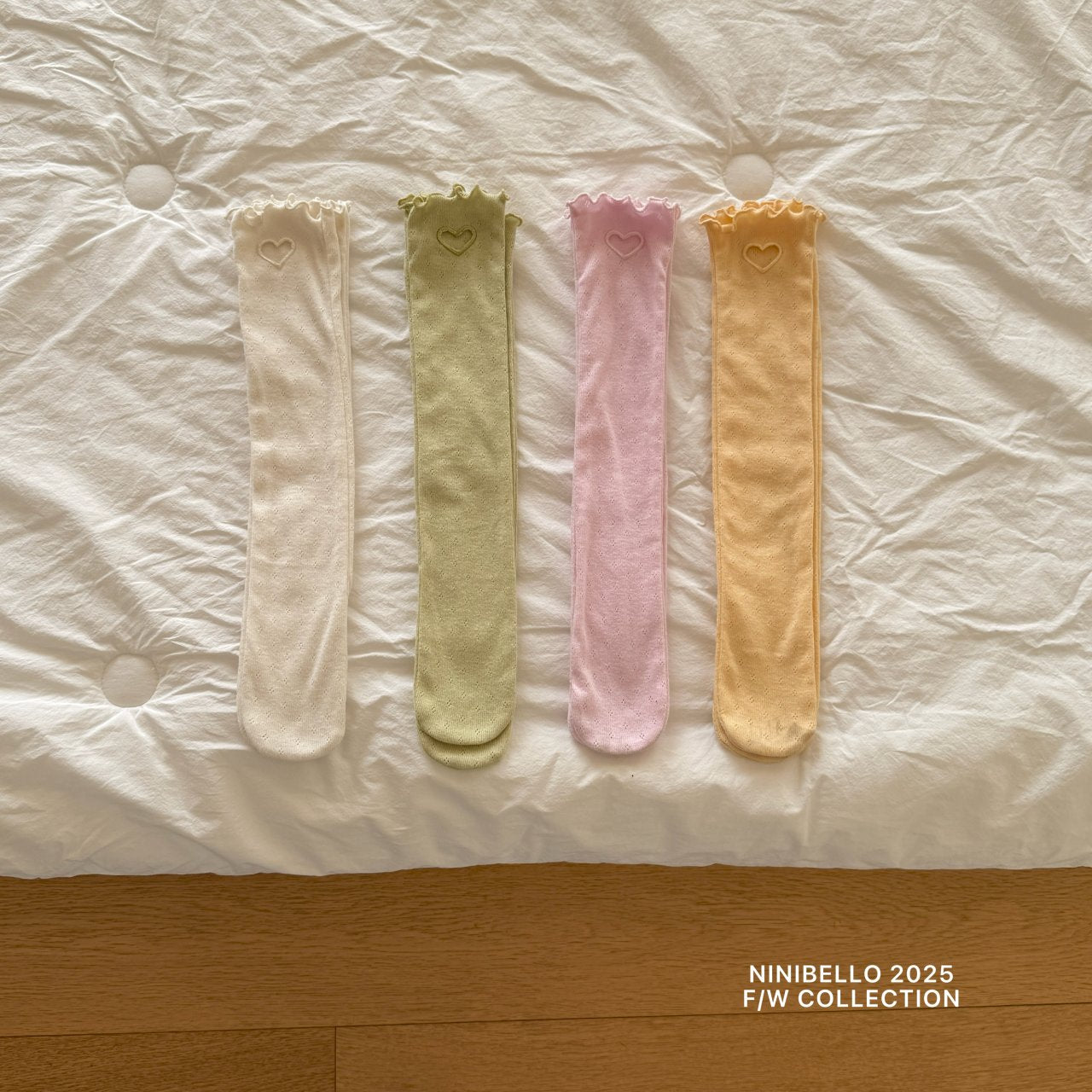 ninibello eyelet knee socks