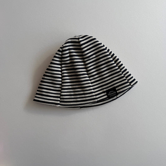 ELLYMOLLY all day golf beanie