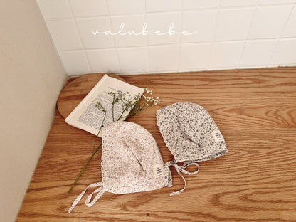 valubebe grand flower frill bonnet (Bebe)