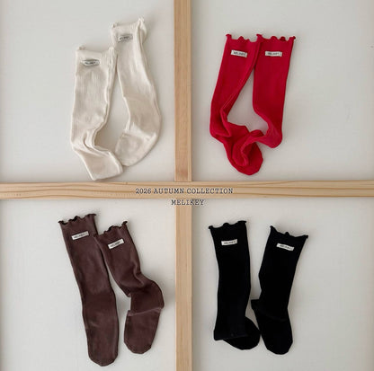 melikey basic rib socks