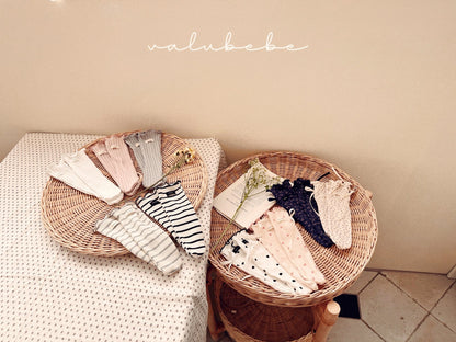 valubebe bella socks (Bebe)