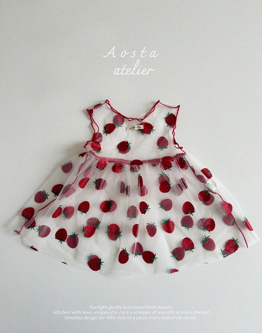 Aosta lace strawberry dress