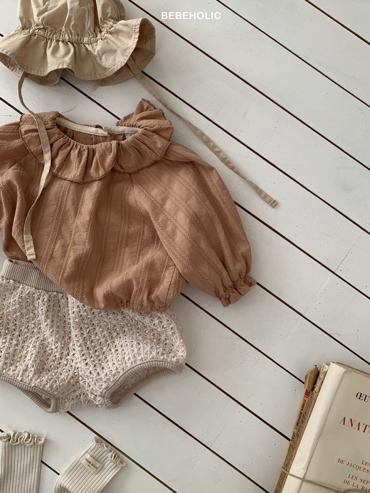 bebeholic pom pom bloomers (3-18m)