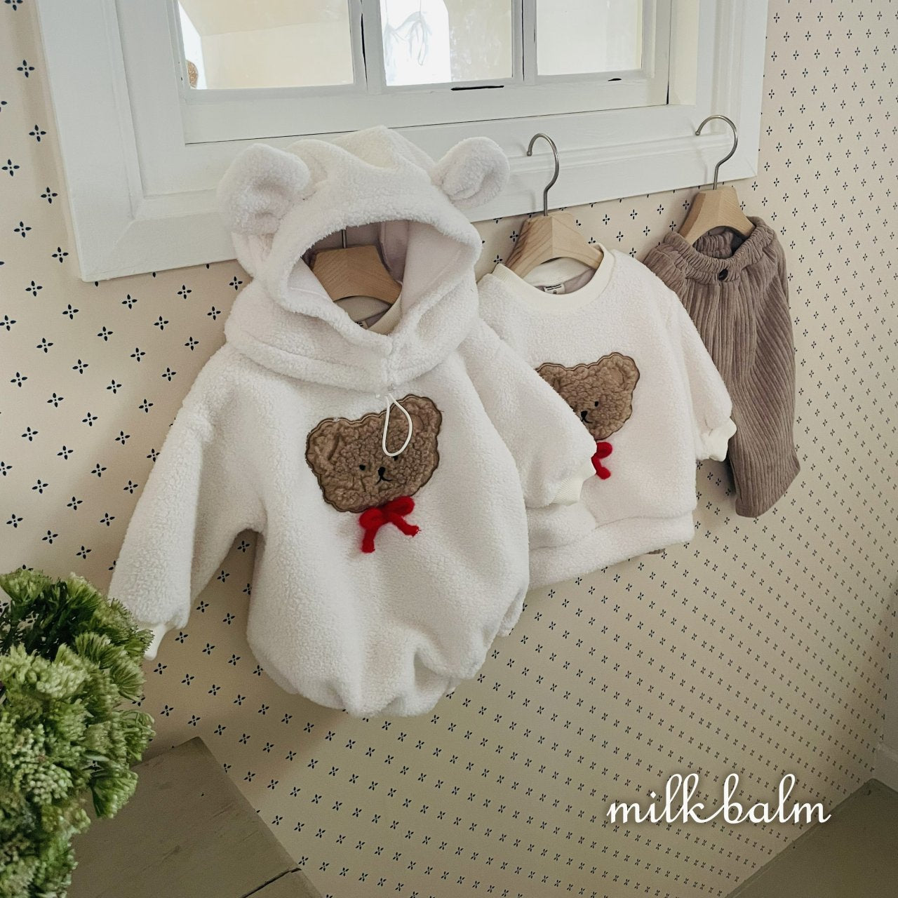 milkbalm bear embroidery suit (3-18m)