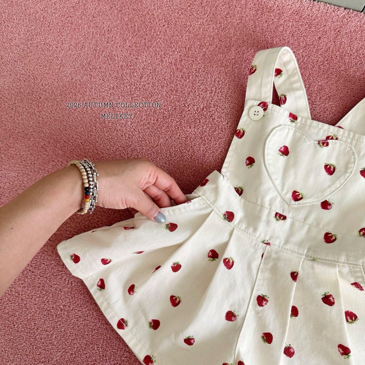 melikey strawberry heart suspender (~80-140cm)