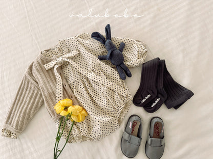 valubebe mui ribbon suit. (6-18m)