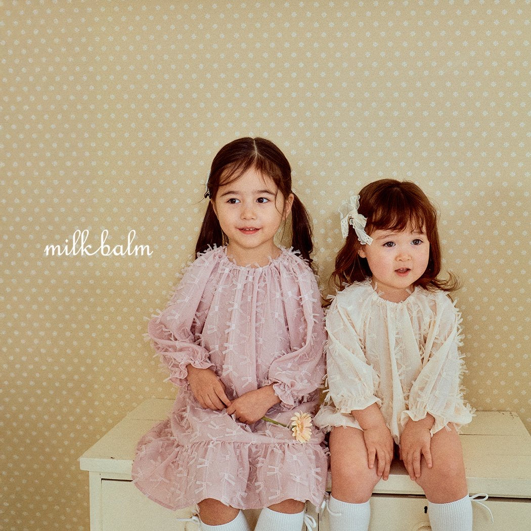 milkbalm lily suit (3-18m)