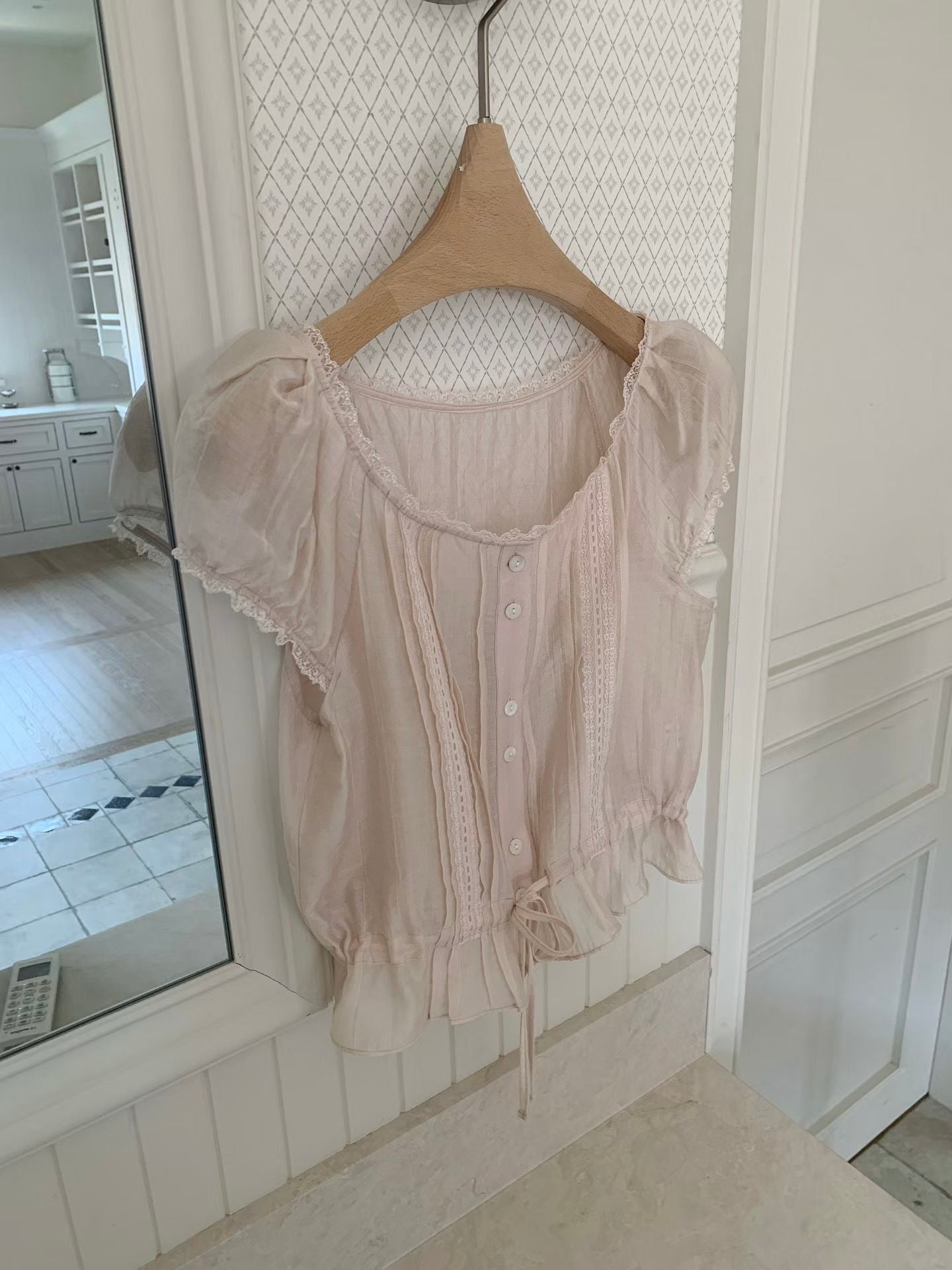 甜美天絲blouse *共3色