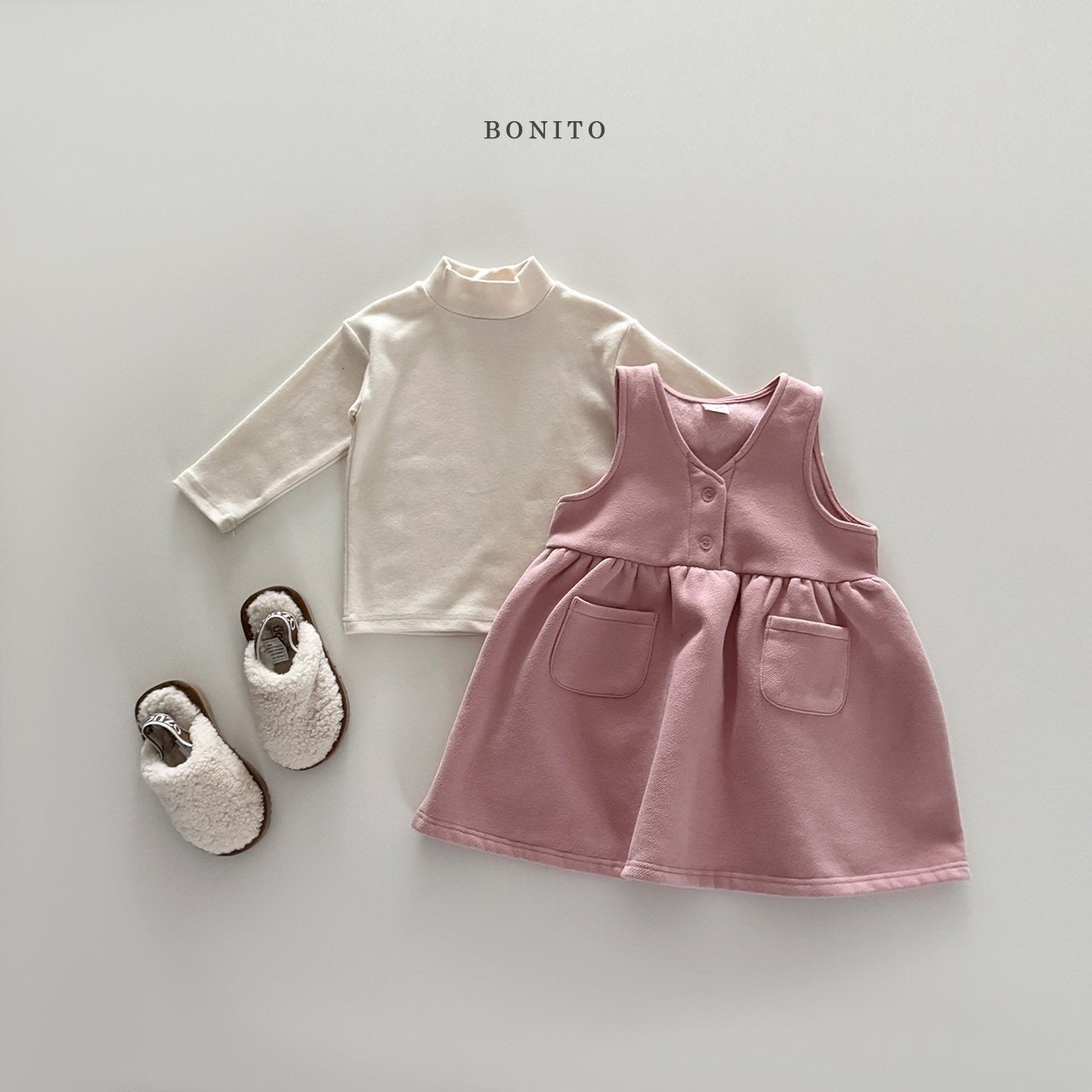 Bonito sheepskin one-piece (~80-140cm)