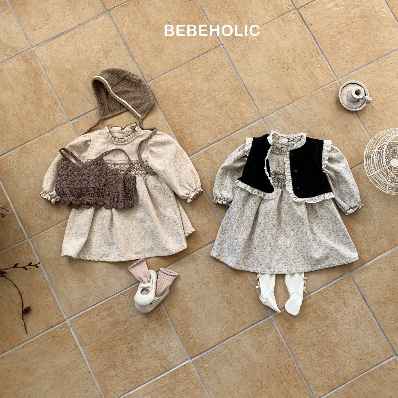 bebeholic smock frill ops (Bebe 6-18m)