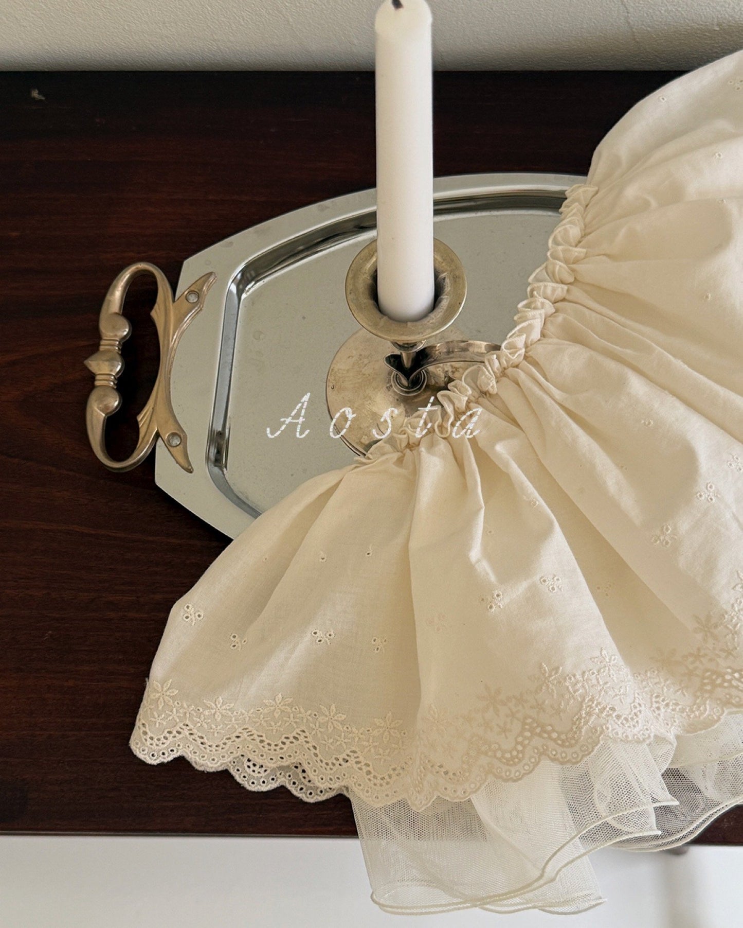 Aosta lace skirt