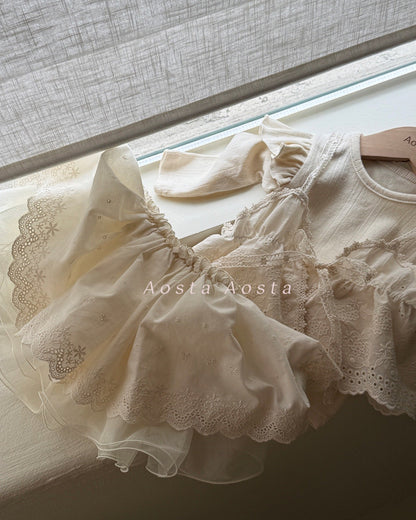 Aosta lace skirt