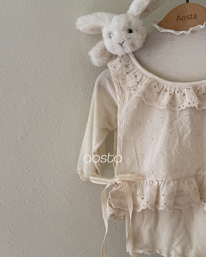 Aosta lace olivia vest