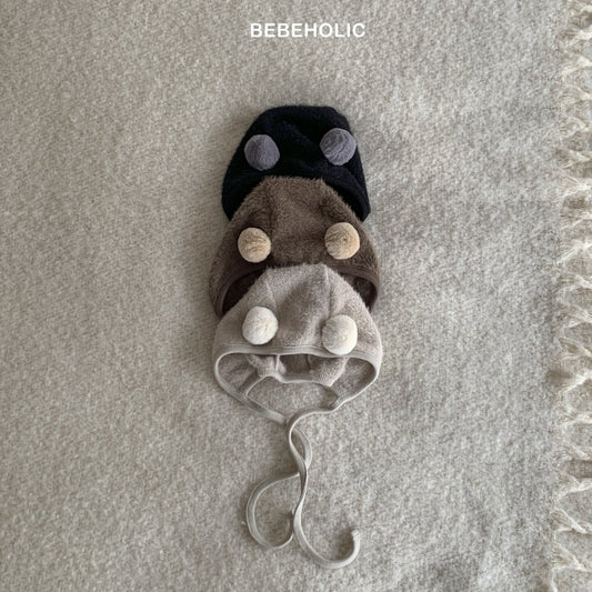 bebeholic pom pom hat