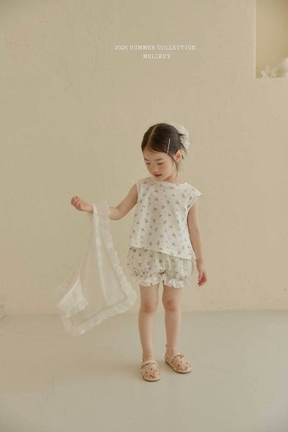 melikey lace frill bag