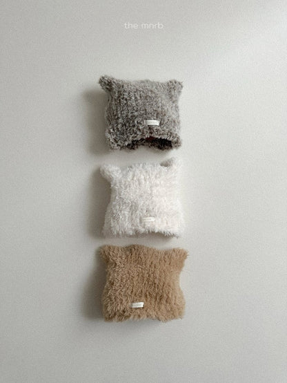 minirobe booklet cat beanie