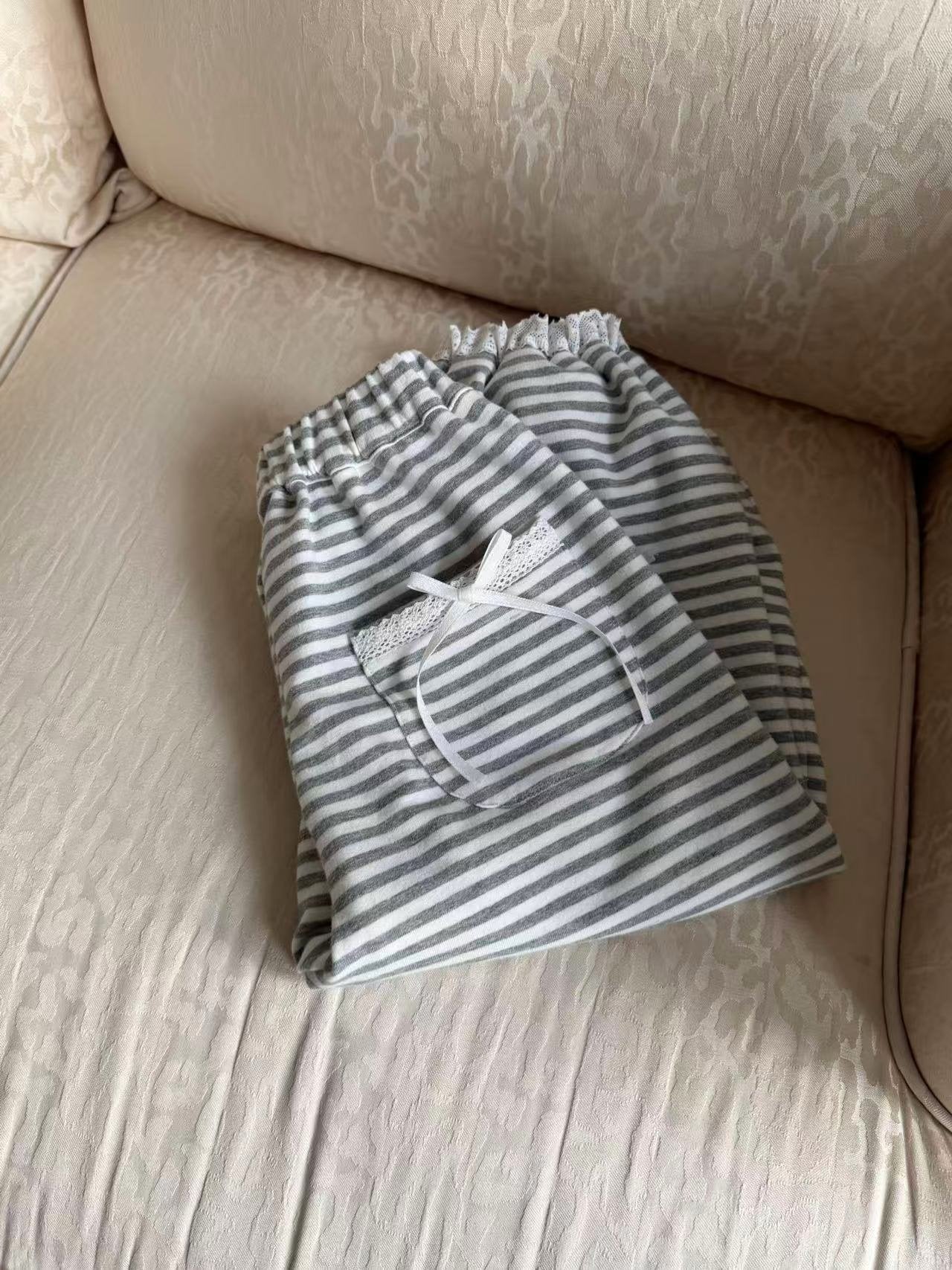 aiai border jogger pants (95–140cm)