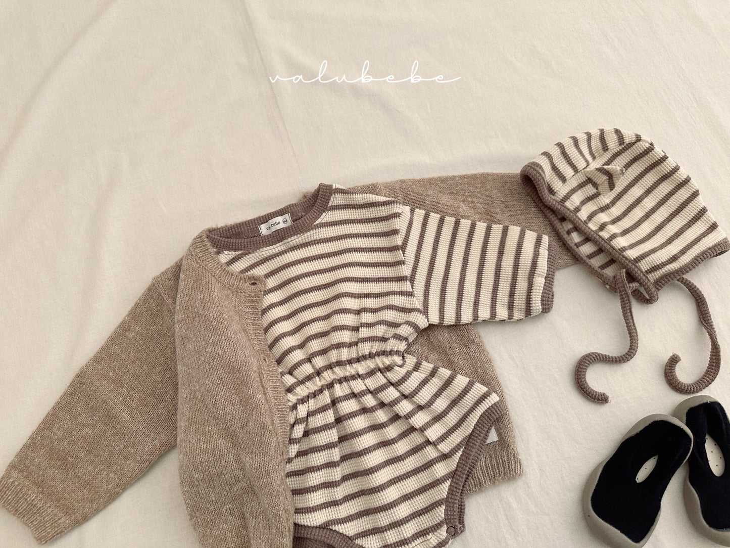 valubebe latte border suit(60-80)